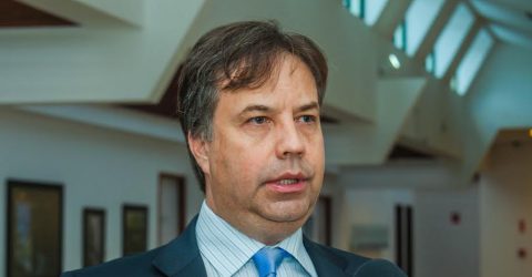 TCE-PB exige plano de redução de contratos temporários e reforça realização de concursos em municípios paraibanos - Imagem do artigo original