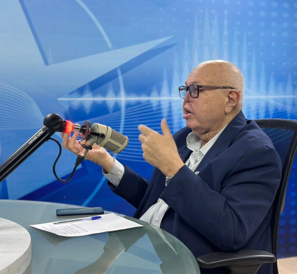 Agevisa fecha fábrica de ração e volta a interditar avícola por violar lacre na zona rural de Alagoa Nova - Imagem do artigo original